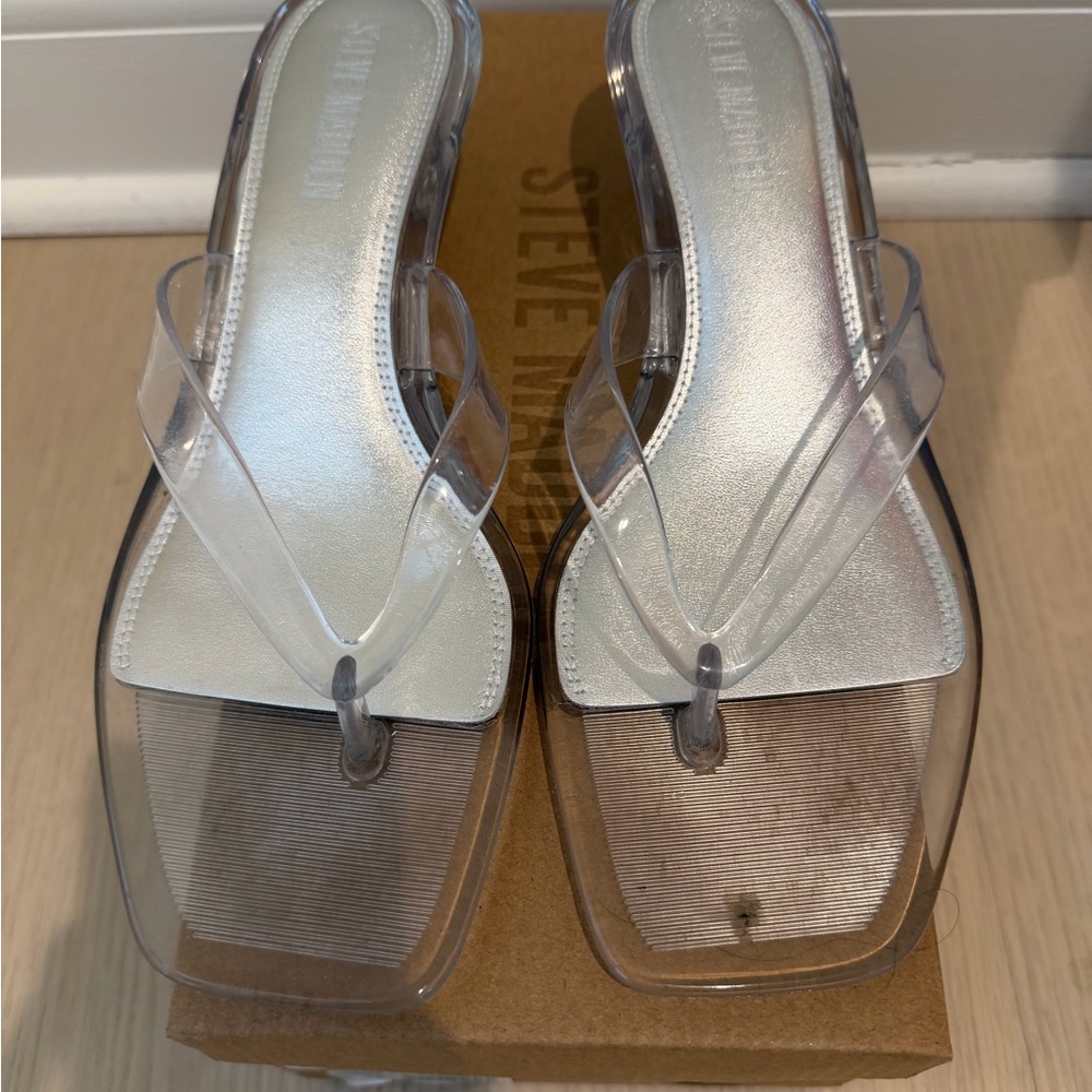 Steve Madden tracie Clear Vinyl Kitten Heel Sandals Size 8 - Picture 2 of 6